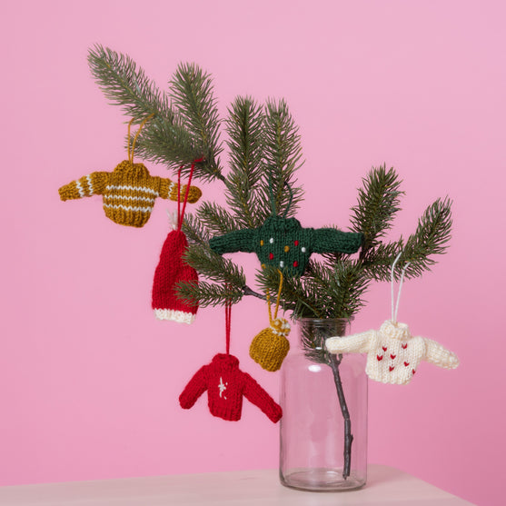 

Mini Merry - Christmas Ornaments
1