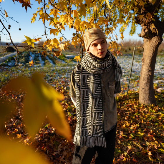 

Spellbound - Scarf
20