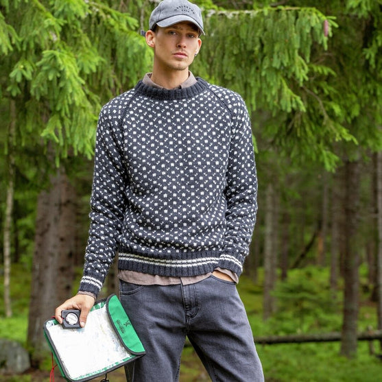 

435-15 Classic Icelander - Sweater
1