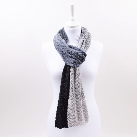 

Zig-Zag Scarf
3