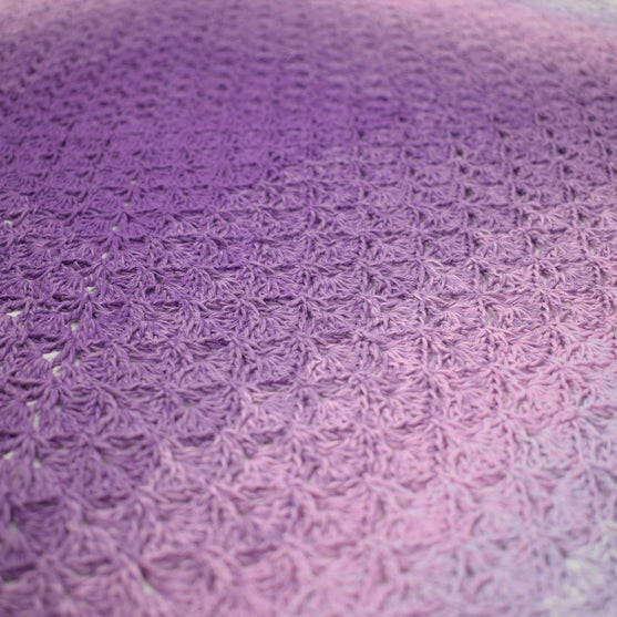 

Deluxe Baby Blanket
4