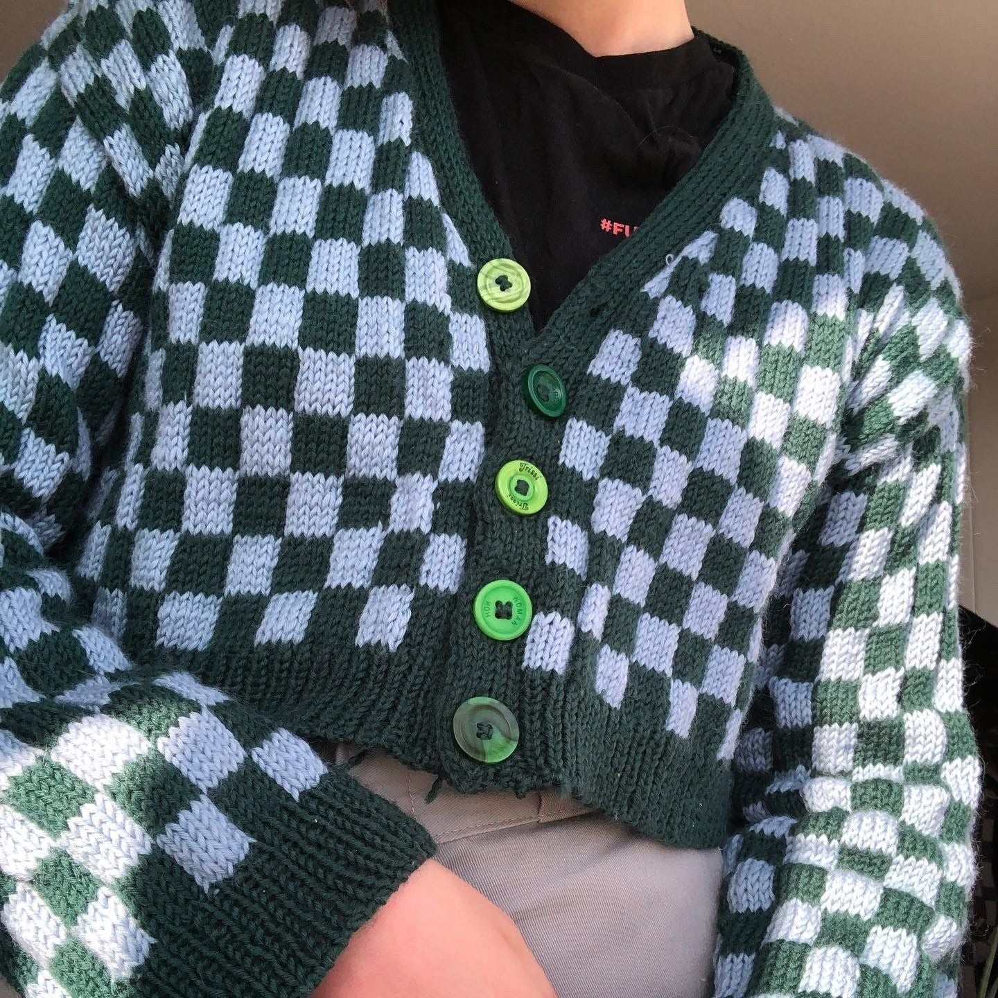 【GRAVER】Dot Smile Embroidery Tartan Check Knit Cardigan UNISEX] Small Dot Drawing Smile Embroidered Knit Cardigan