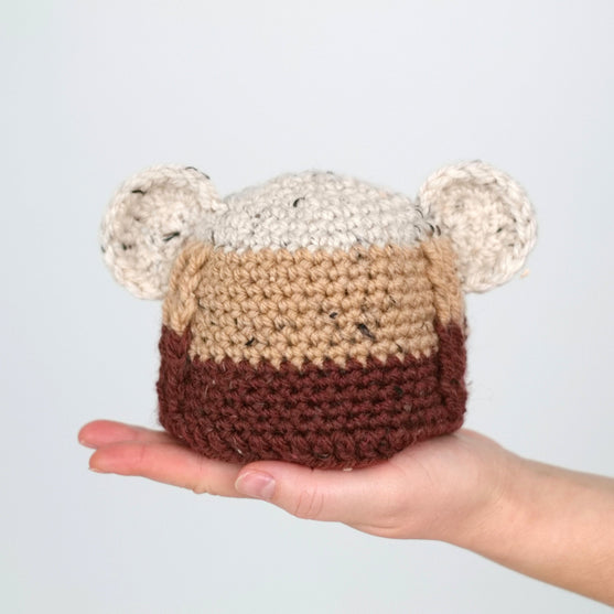 

Happy Bear - Baby Blanket and Beanie
6