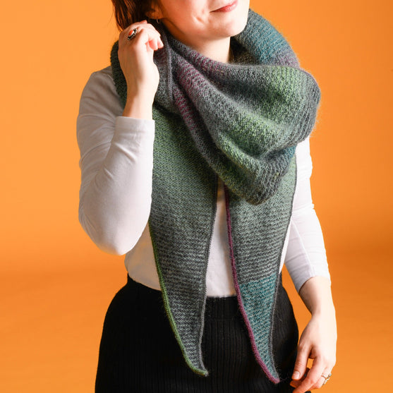 

Japis - Scarf
4