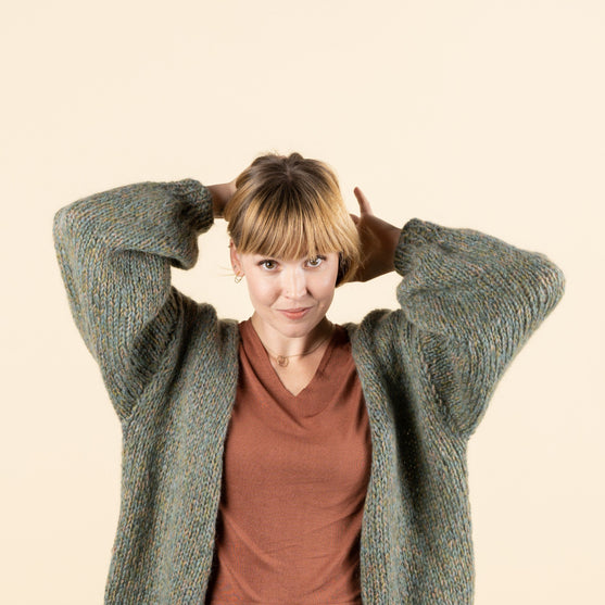 

Dagny - Cardigan
6