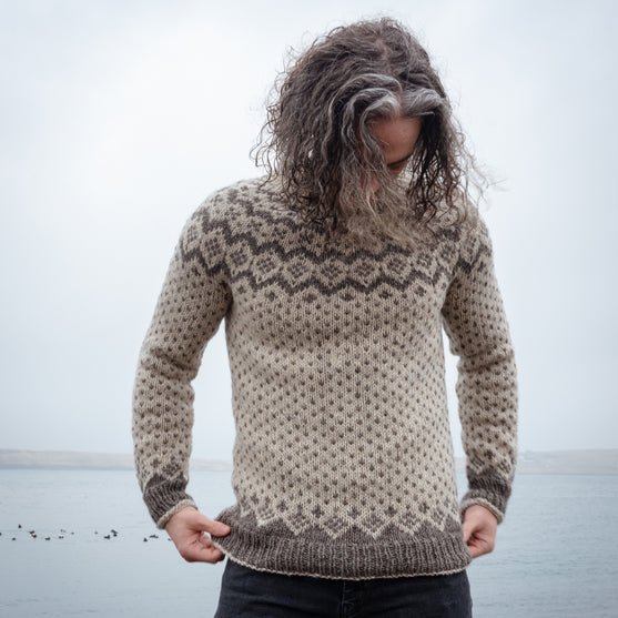 

Fjeld - Men’s Sweater
2