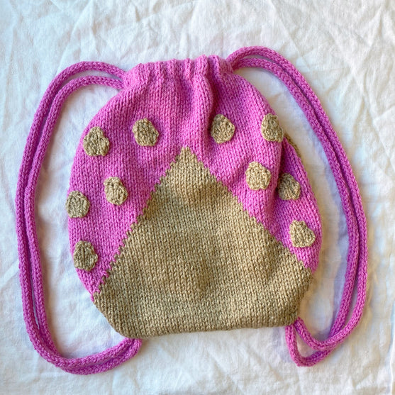 

Ladybug - String Bag
5