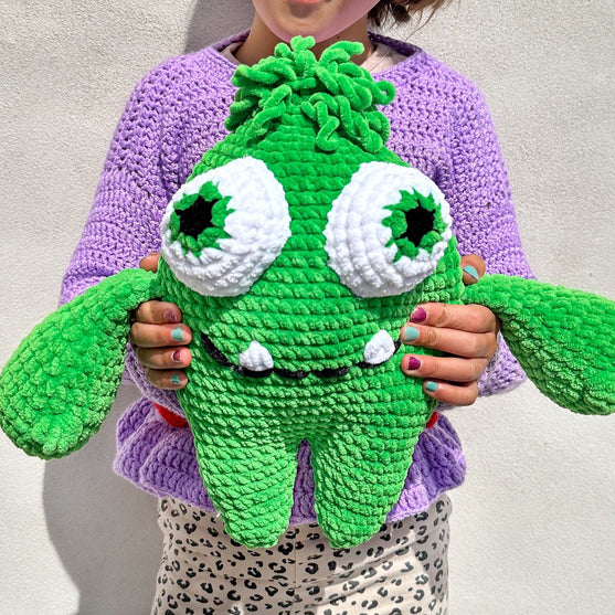 Official source image for the Fergus the Monster crochet pattern