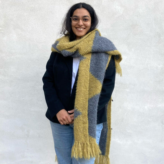 

Fringy - Wrap Shawl
2