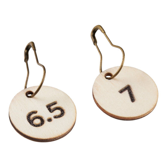 

Size Markers - Hobbii
4