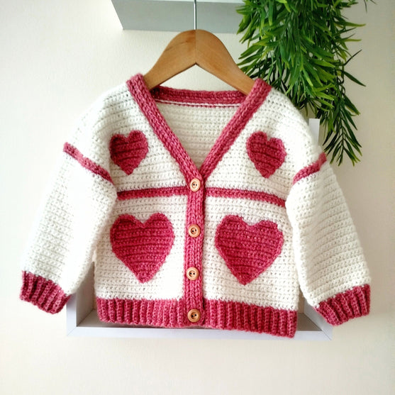 

Sweet Heart - Children’s Cardigan
1