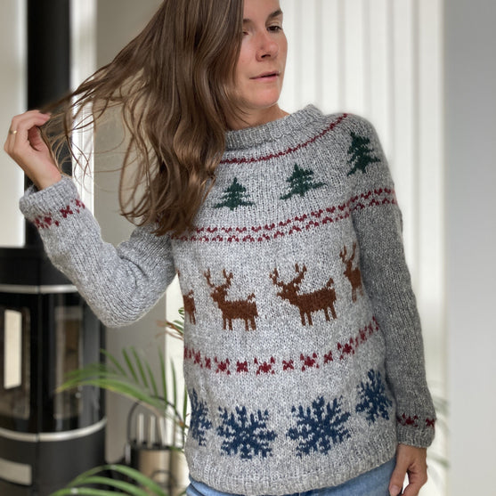 

Holly Pines - Sweater
3