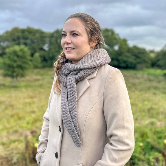 

Hoodie Scarf
7