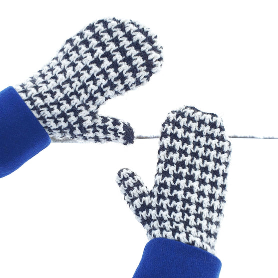 

Houndstooth Harmony - Mittens
2