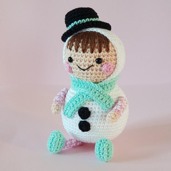 

Snowman Doll
2