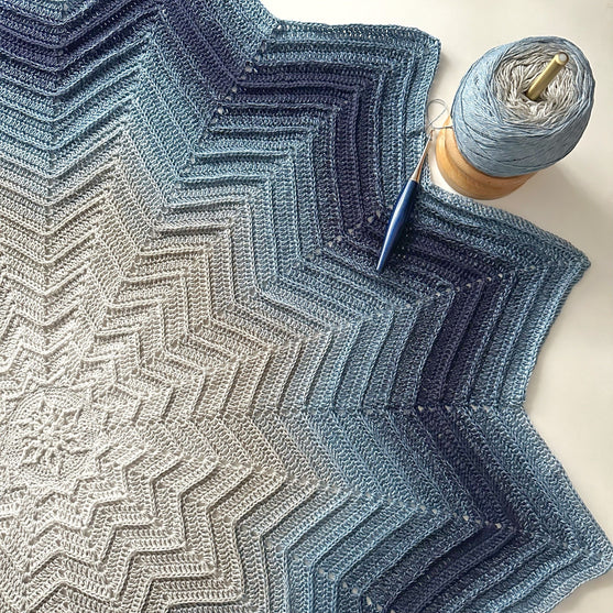 

Star of Hunor - Baby Blanket
5