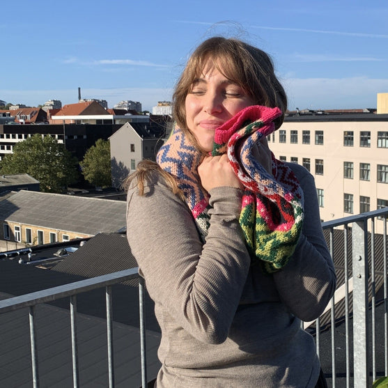 

Elver - Scarf
5
