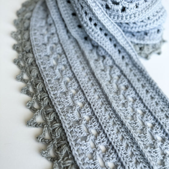 

Eloise - Scarf
4