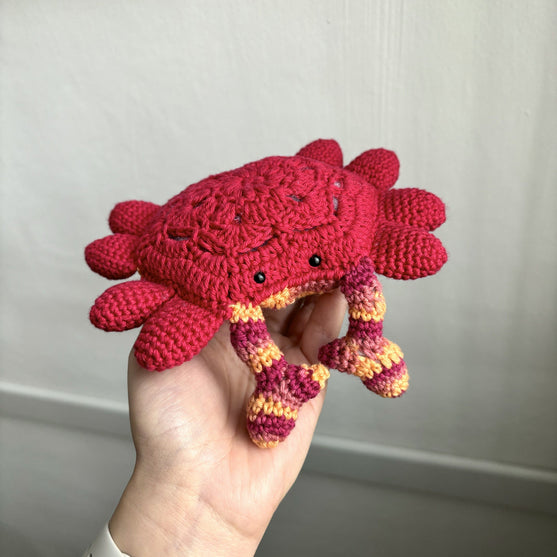 

Mr. Claws - Crab
5
