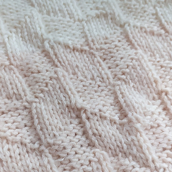 

Trinita - Cowl
2