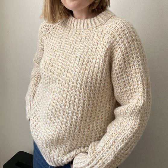 

Easy Evening Sweater
2