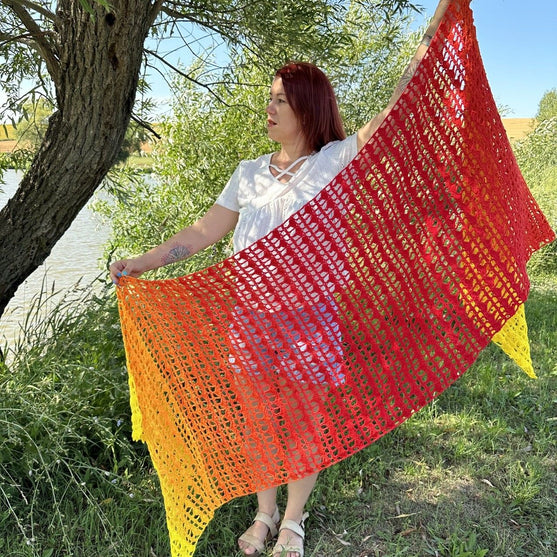 

Velca - Shawl
1