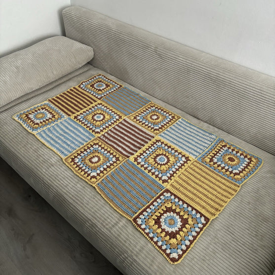 

Sunshine - Baby Blanket
3
