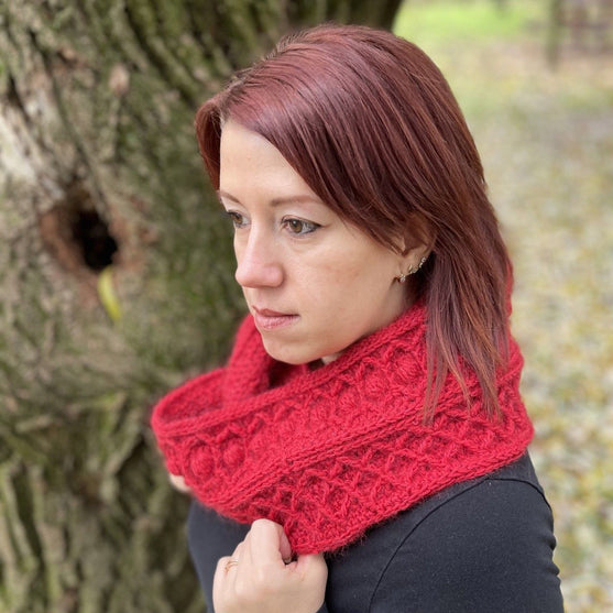 

Mathom - Infinity Scarf
1