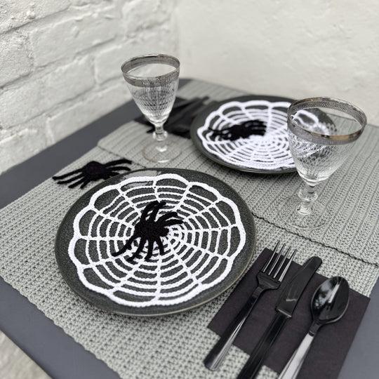 Halloween Spider - Table Settings