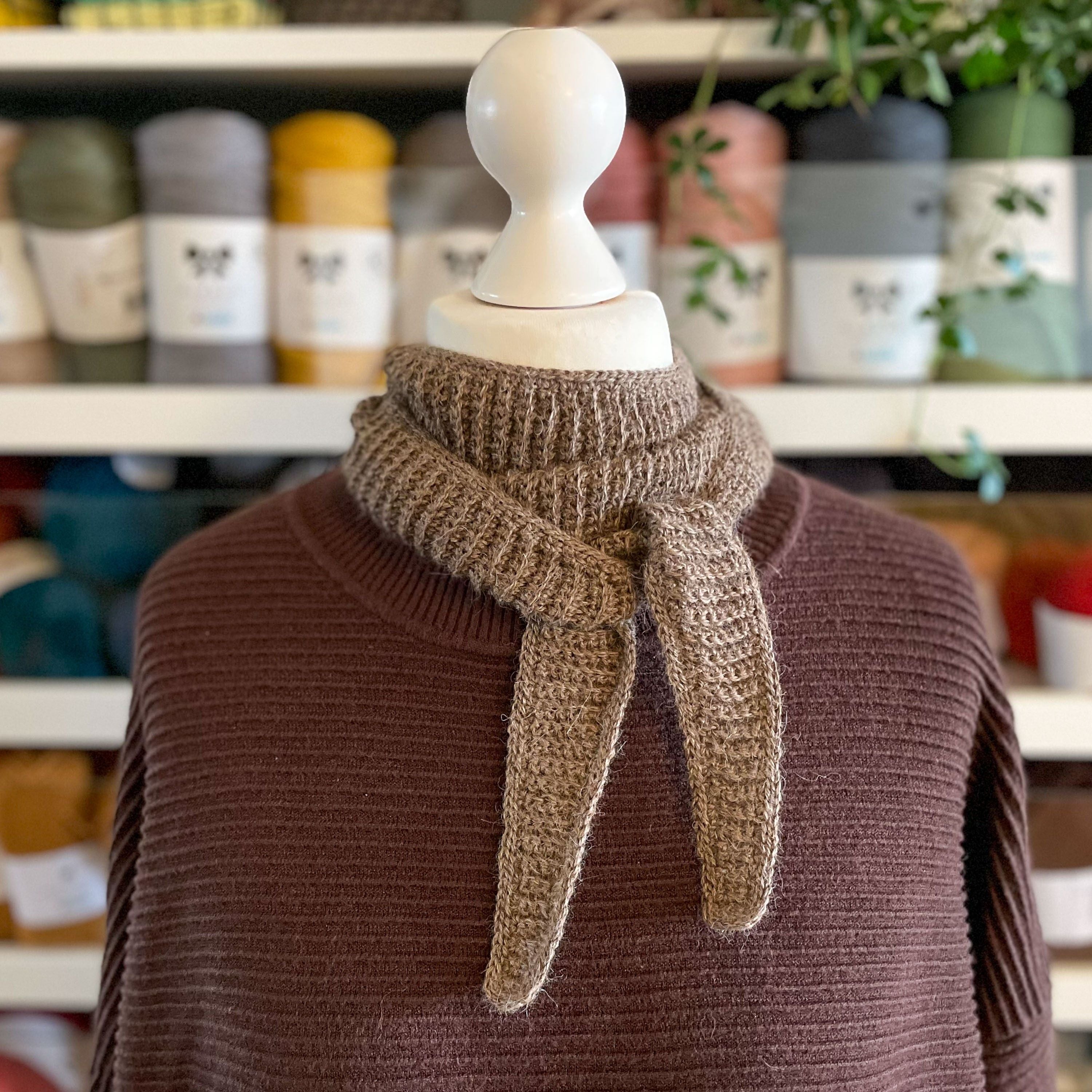 Simple Scarf – Hobbii
