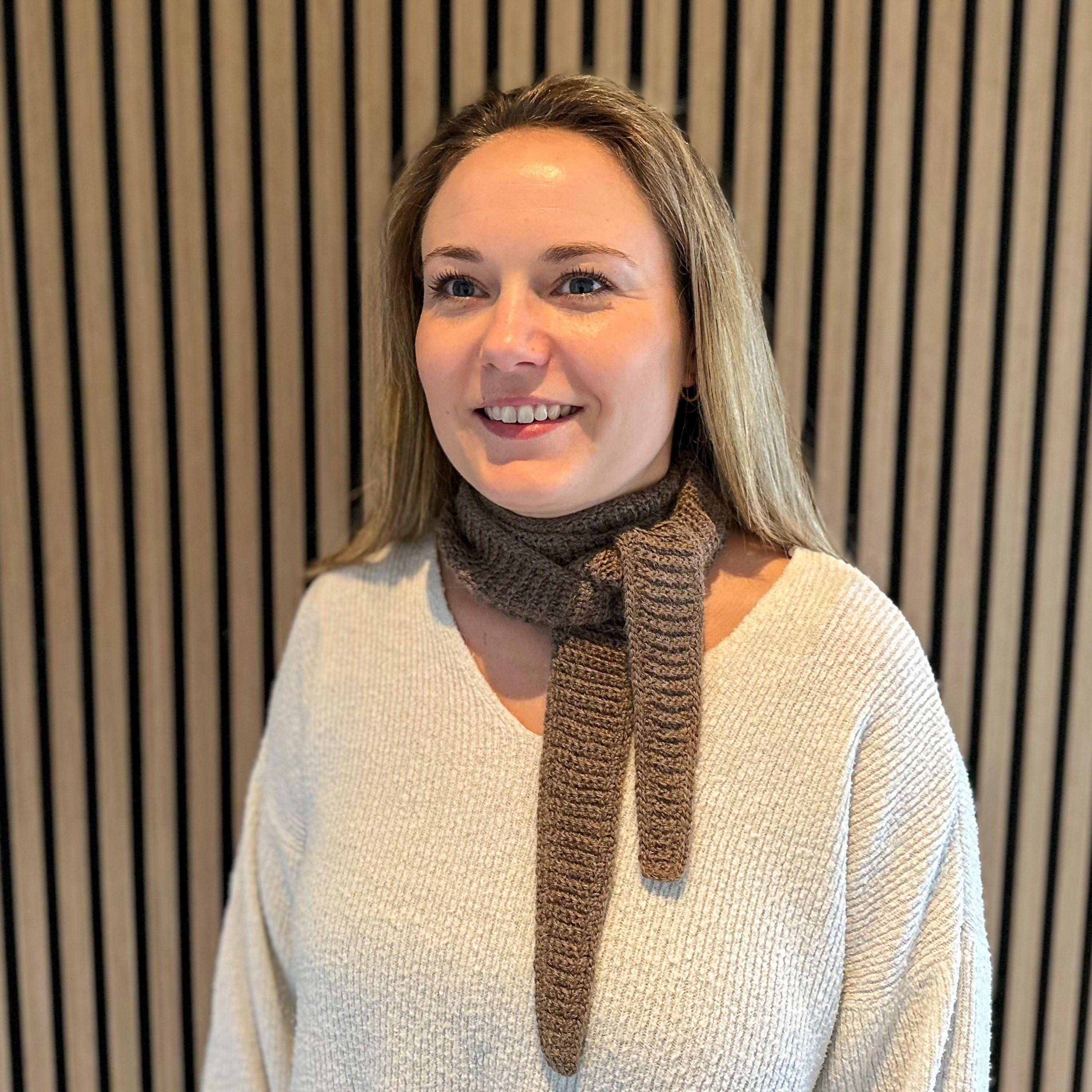 Simple Scarf – Hobbii