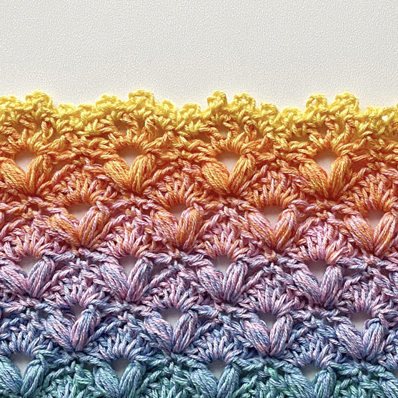 

Aina - Baby blanket
4