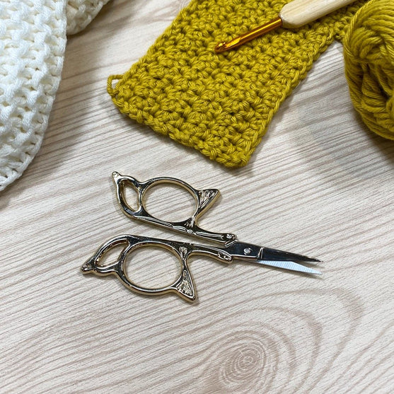

Scissors - Butterfly - Hobbii
3