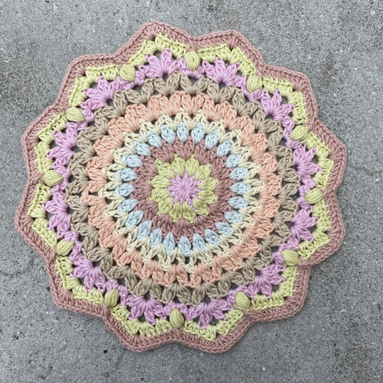 Dahlia Mandala