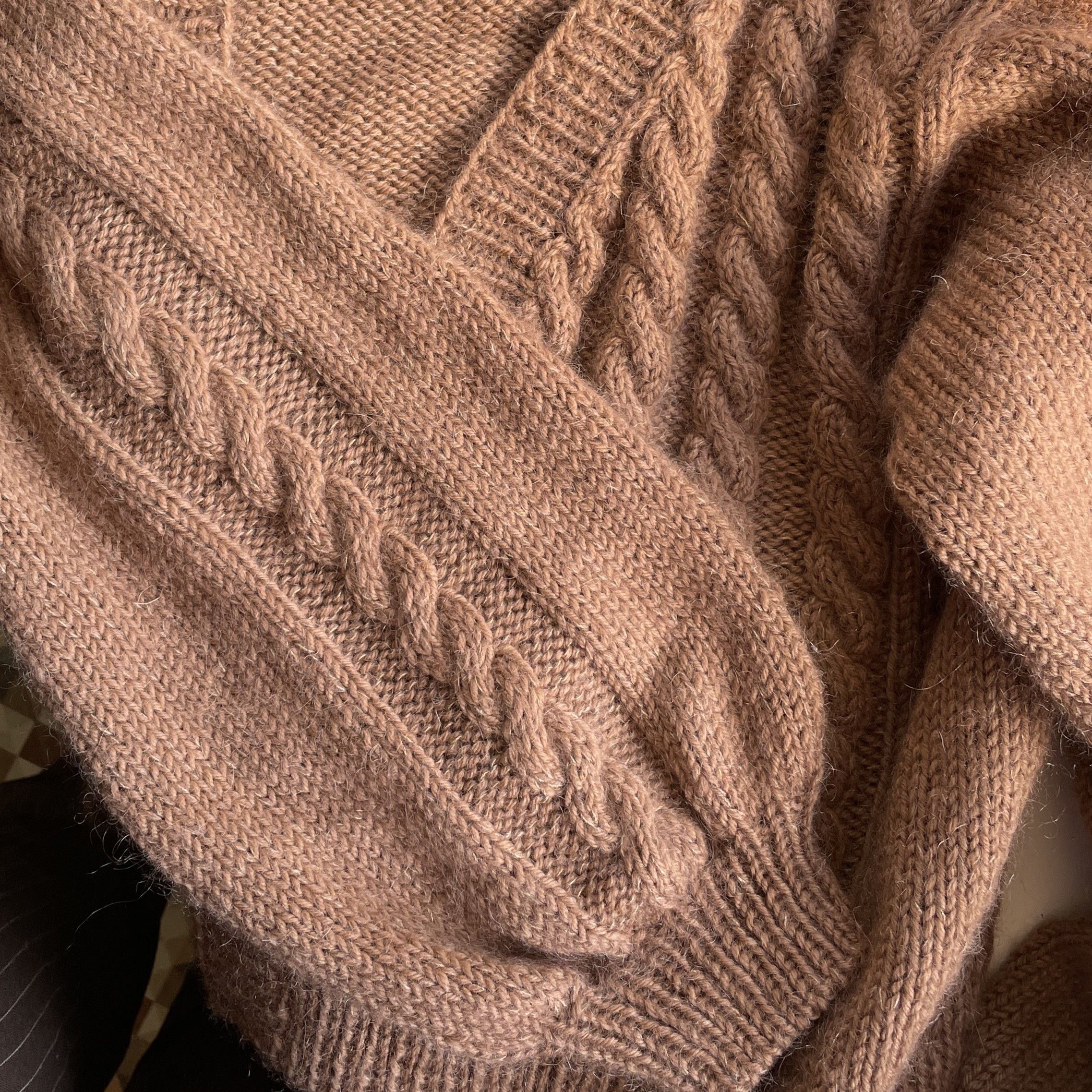 Fall Cables Cardi - Cardigan – Hobbii