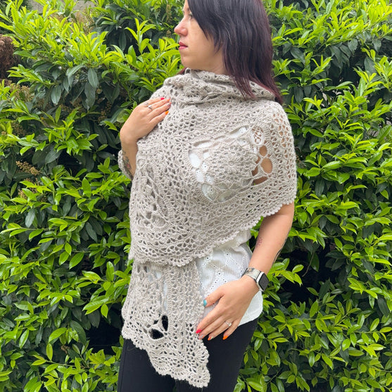 

Raima - Shawl
3