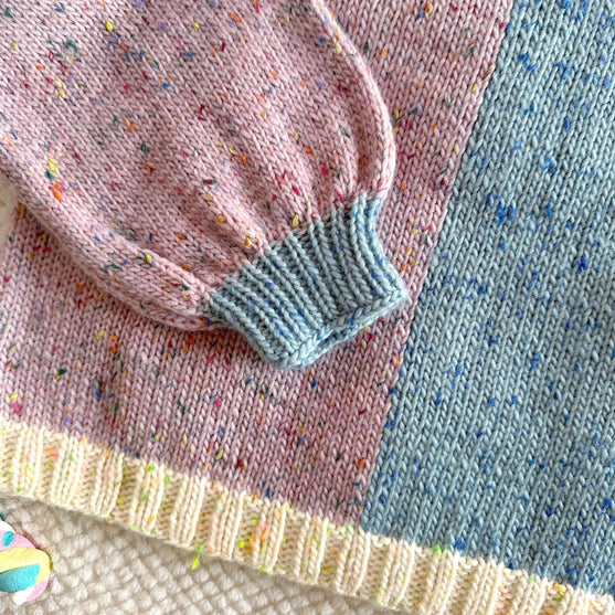 

Marshmallow Swirls - Sweater
7