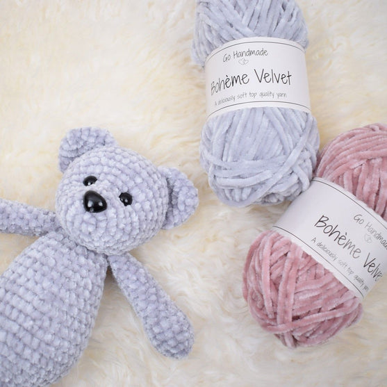 

Cuddle Bear
2