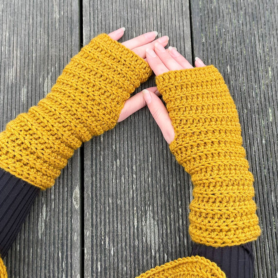 

Kind Embrace - Wrist Warmers
1