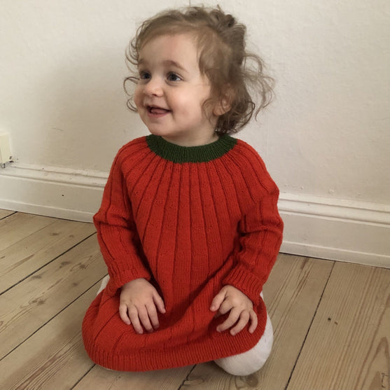 

The Pumpkin Dress
1