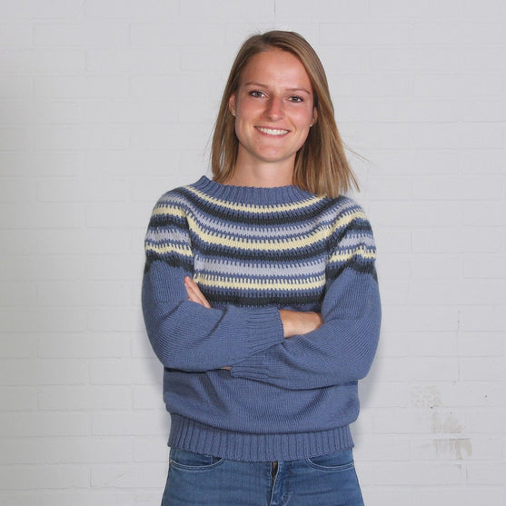 

Iben Sweater
3