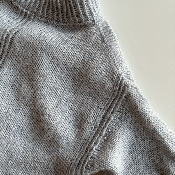

Mountain Ridge – Sweater
4