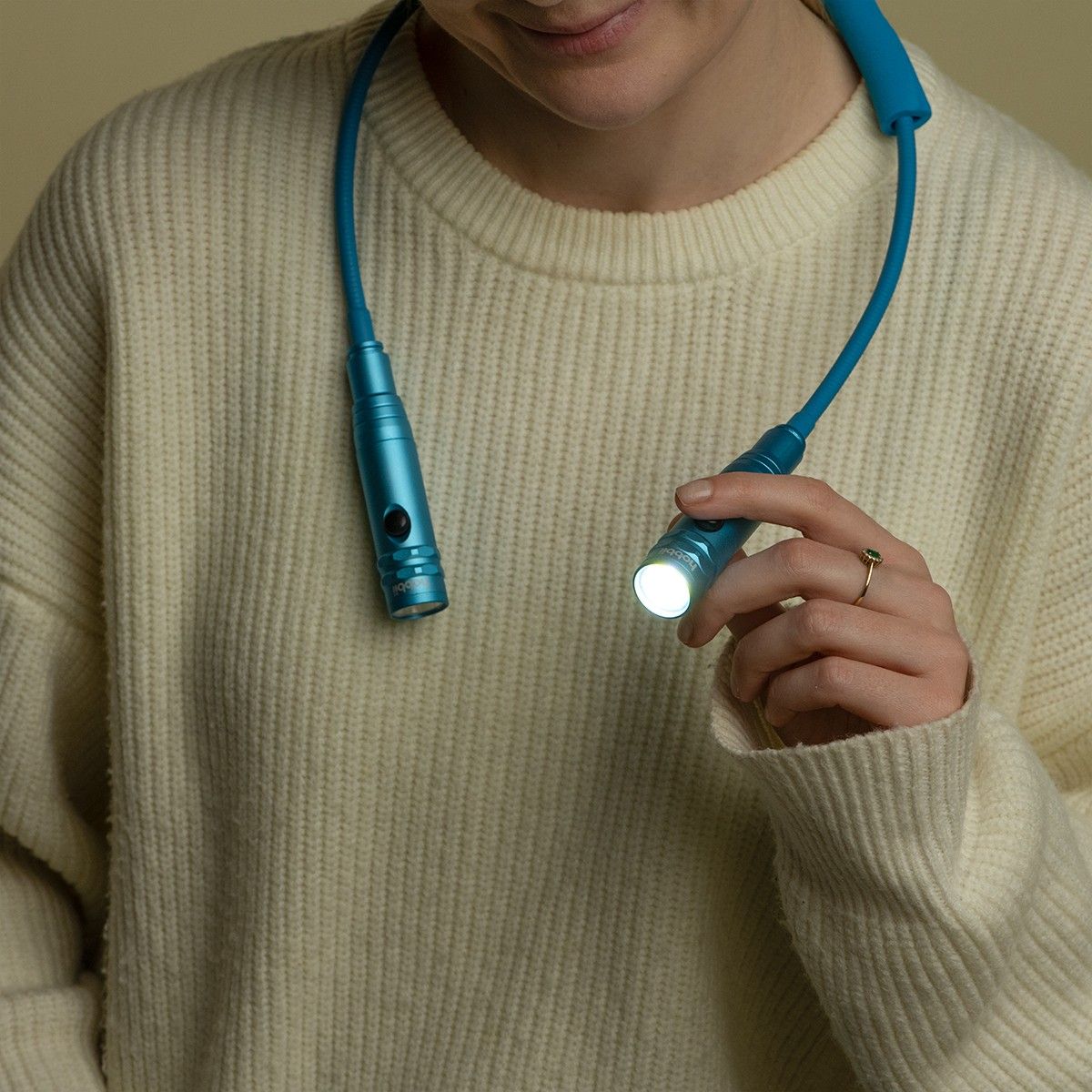 Neck Light Deluxe - Blue – Hobbii