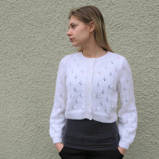 

Olivia - Cardigan
1