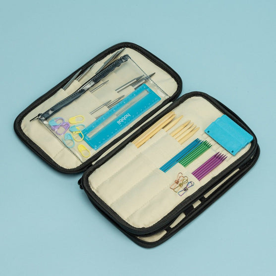 

Storage Case - Hobbii
6