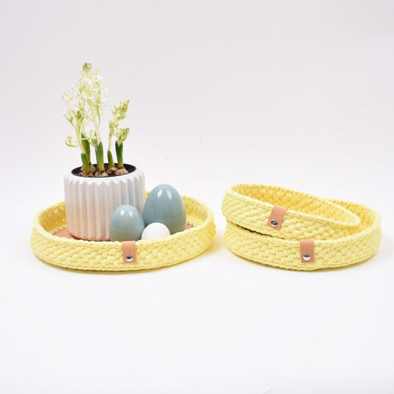 

Decoration Trays with round Leather Base - Easter
1
