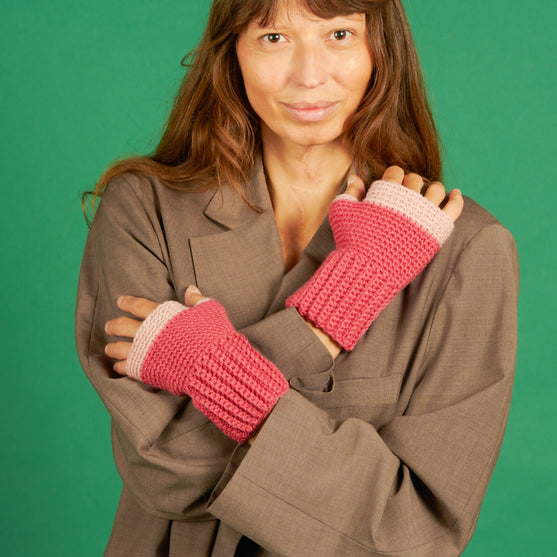 

Penny - Fingerless mittens
2