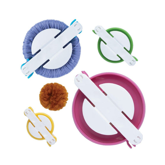 

Wave Pompom Maker Set - Hobbii
1