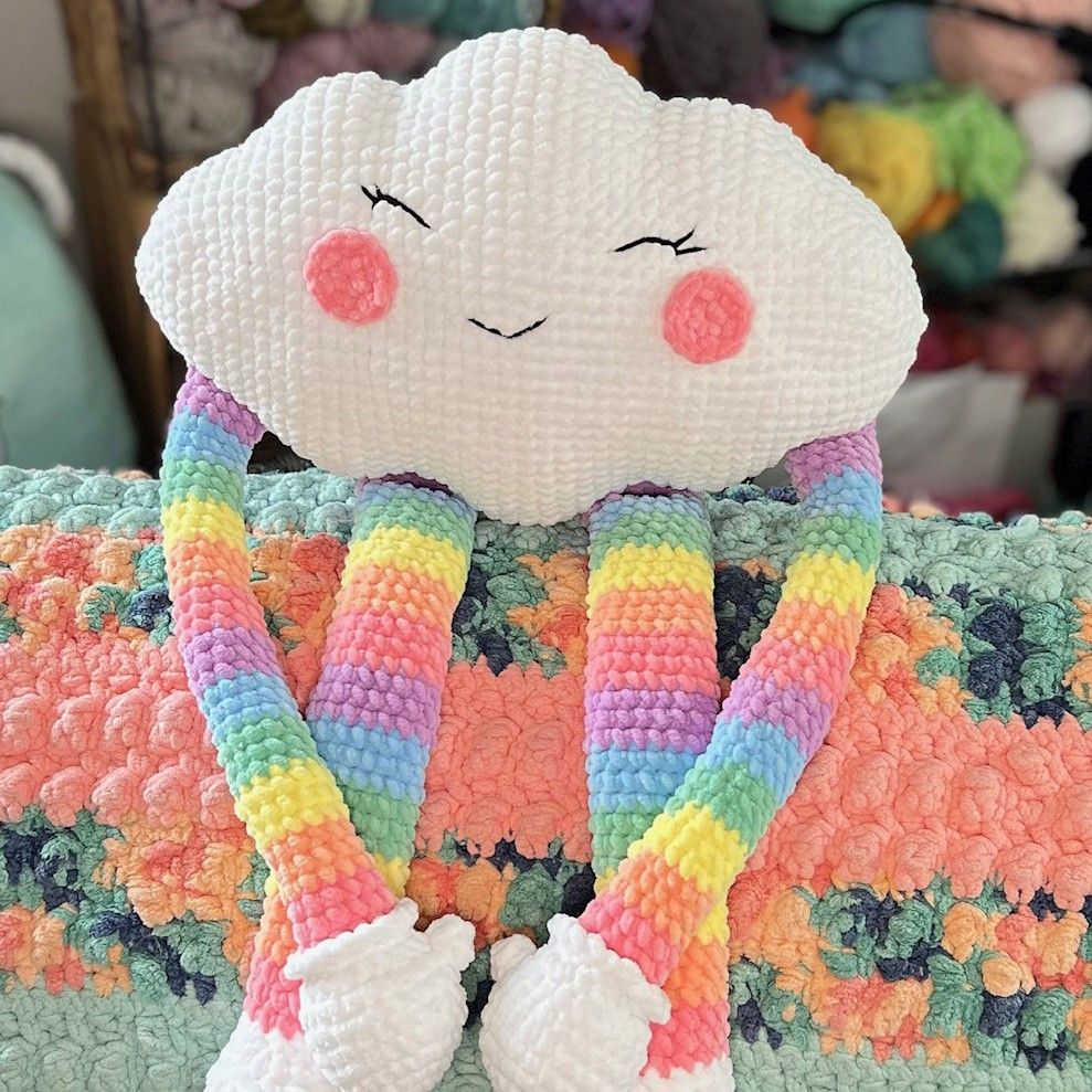 Rainbow Cloud - Pillow – Hobbii