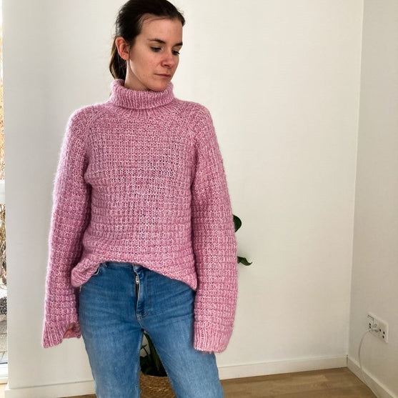 

Snowdrop - Sweater
6